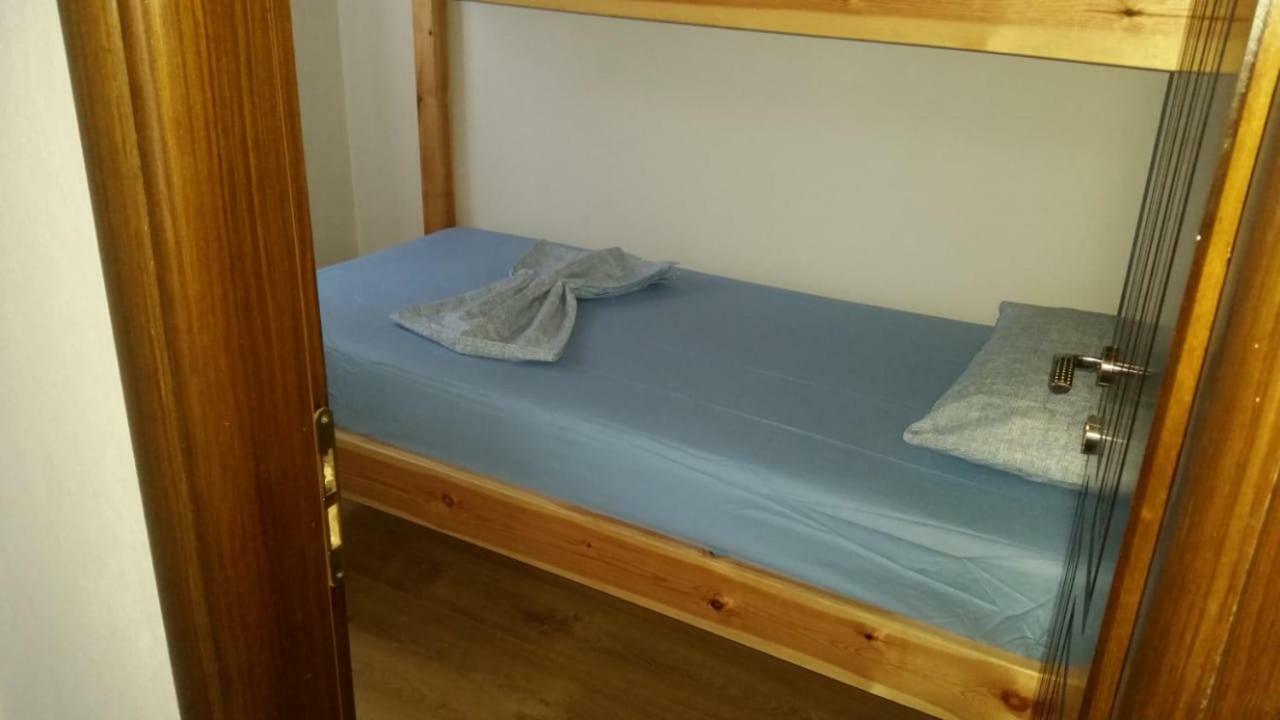 Bujtina E Tomorrit Hotel Ujanik Buitenkant foto