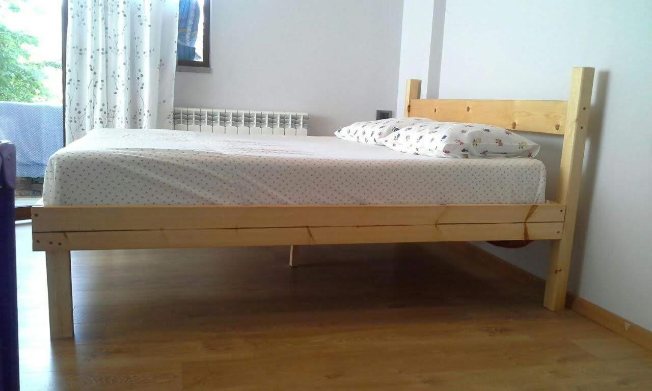 Bujtina E Tomorrit Hotel Ujanik Buitenkant foto